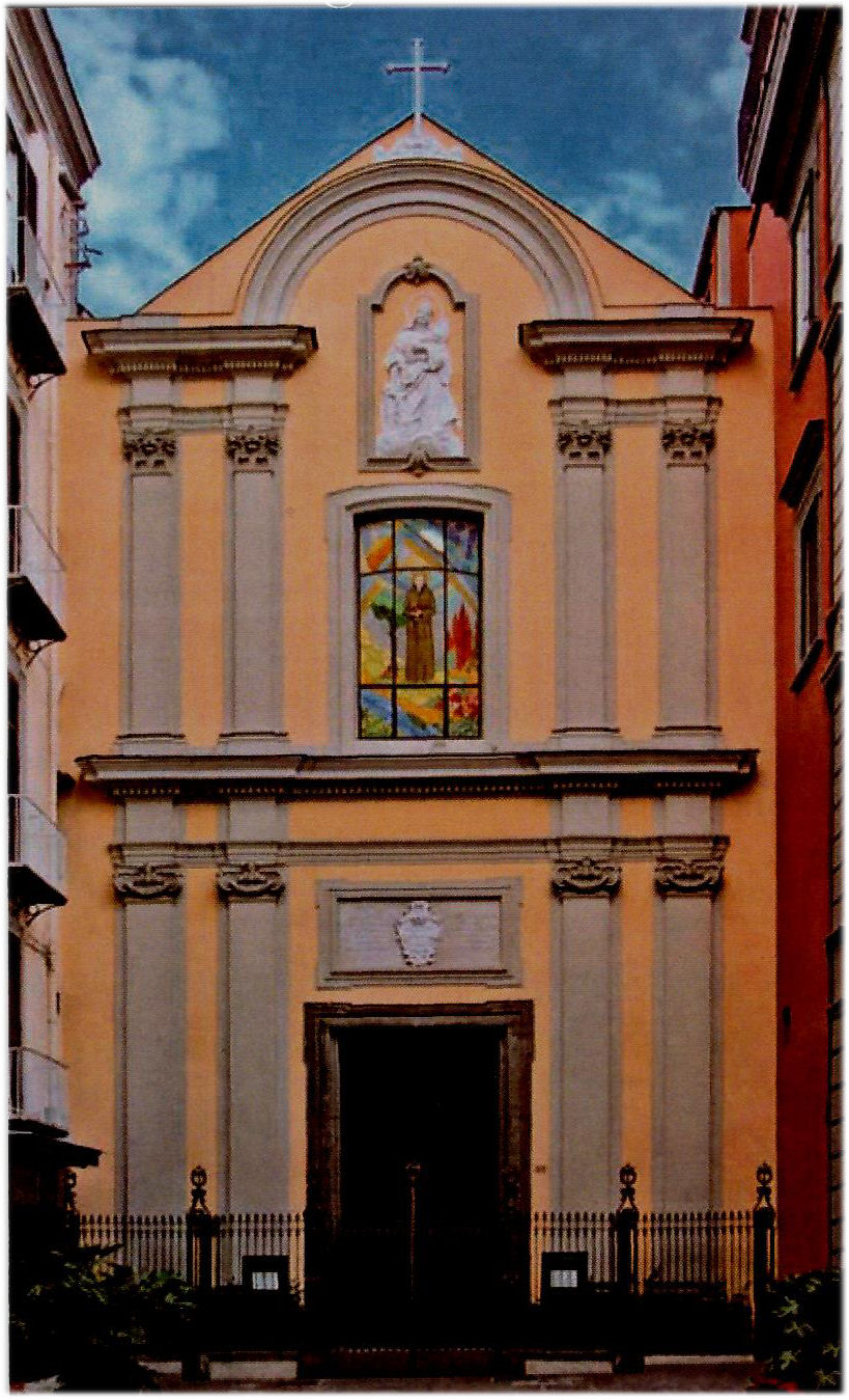La facciata dell Chiesa di Santa Caterina a Chiaia